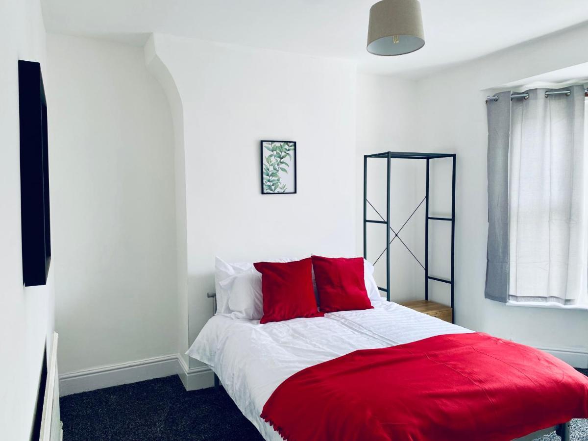3 Bed Anfield House Close To Lfc Villa Liverpool Eksteriør billede